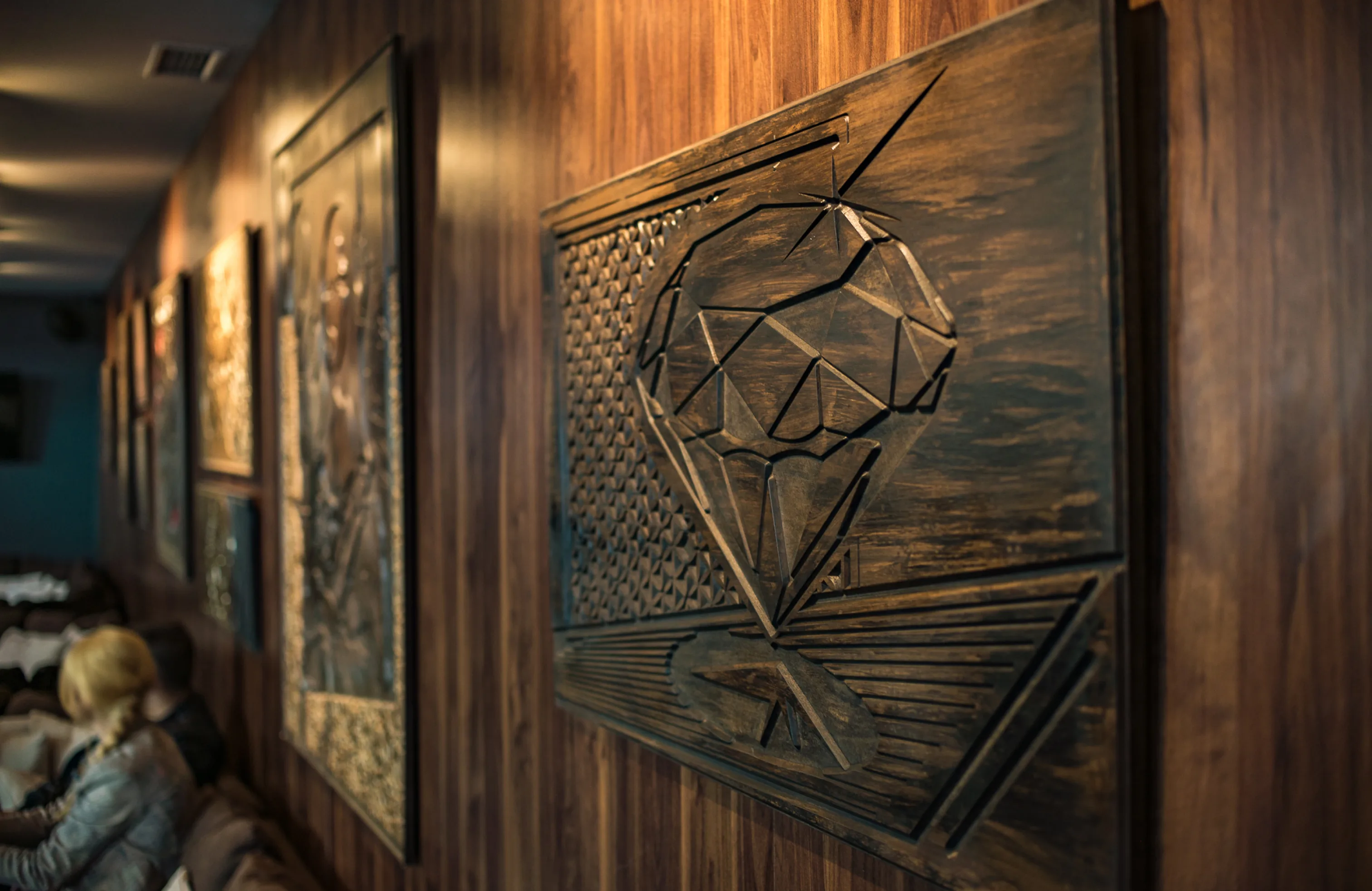 Khalifa Lounge - Artistic elements image 2